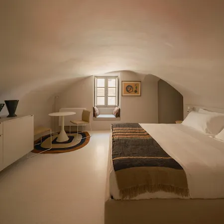 Sant'angelo - Il Palazzo Ostuni