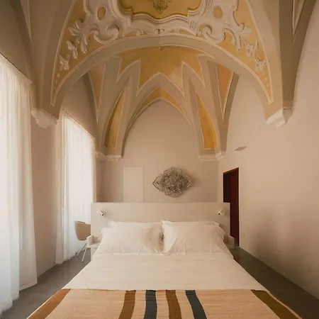 Sant'angelo - Il Palazzo Panzió Ostuni